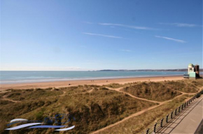 Two Bedroom Apartment with Sea View - Fisherman's Way